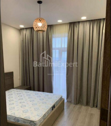 ბინა 56 კვ/მ - დავით აღმაშენებელი, Batumi, საქართველო