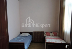 ბინა 70 კვ/მ - იურიევსკაია, Batumi, საქართველო