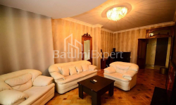 ბინა 95 კვ/მ - ნიკო ფიროსმანი, Batumi, საქართველო