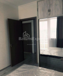 ბინა 40 კვ/მ - იურიევსკაია, Batumi, საქართველო