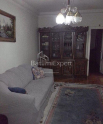 ბინა 80 კვ/მ - პეტრა მელიქიშვილი, Batumi, საქართველო