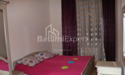 ბინა 77 კვ/მ - ვახტანგ გორგასალი, Batumi, საქართველო