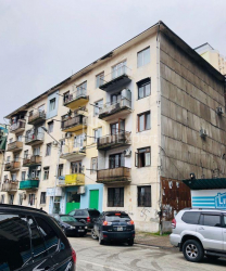 ბინა 32 კვ/მ - ექვთიმე თაყაიშვილი, Batumi, საქართველო