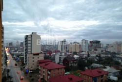 ბინა 3-ოთახი 48 კვ.მ - იურიევსკაია, Batumi