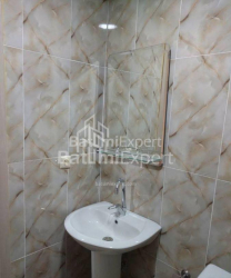 ბინა 75 კვ/მ - პეტრა მელიქიშვილი, Batumi, საქართველო