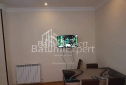 ბინა 50 კვ/მ - მეფე ფარნავაზ, Batumi, საქართველო