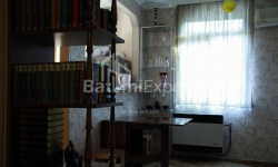 ბინა 90 კვ/მ - მეფე ფარნავაზ, Batumi, საქართველო