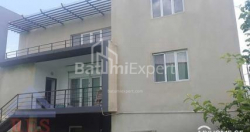ბინა 10-ოთახი 220 კვ.მ - იურიევსკაია, Batumi