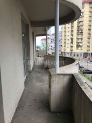 ბინა 380 კვ/მ - ზურაბა გორგილაძე, Batumi, საქართველო