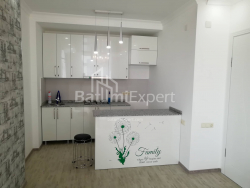 ბინა 58 კვ/მ - ნიკო ფიროსმანი, Batumi, საქართველო