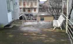 კერძო სახლი 4-ოთახი 199 კვ.მ - ჭიჭინაძე, Bartskhana