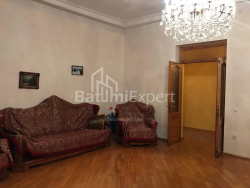 ბინა 93 კვ/მ - ექვთიმე თაყაიშვილი, Batumi, საქართველო