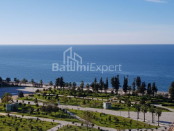 ბინა 3-ოთახი 55.7 კვ.მ - ლეხი და მარია კაჩინსკი, Batumi