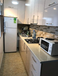 ბინა 2-ოთახი 50 კვ.მ - ზურაბა გორგილაძე, Batumi