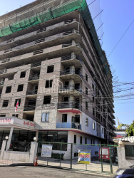 მშენებარე ობიექტი 2-ოთახი 88 კვ.მ - ანგისა, Batumi