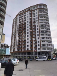 ბინა 2-ოთახი 41 კვ.მ - დავით აღმაშენებელი, Batumi