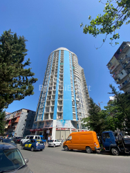ბინა 80 კვ/მ - შალვა ინასარიძე, Batumi, საქართველო