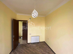 ბინა 66.7 კვ/მ - გრიგოლა ლორთქიფანიძე, Batumi, საქართველო