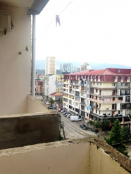 ბინა 32 კვ/მ - ალექსანდრა პუშკინი, Batumi, საქართველო
