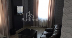 ბინა 3-ოთახი 62 კვ.მ - ვახტანგ გორგასალი, Batumi