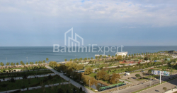 ბინა 1-ოთახი 172 კვ.მ - ლეხი და მარია კაჩინსკი, Batumi