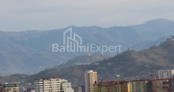 ბინა 1-ოთახი 88.4 კვ.მ - ლეხი და მარია კაჩინსკი, Batumi