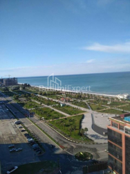 ბინა 74 კვ/მ - ლეხი და მარია კაჩინსკი, Batumi, საქართველო