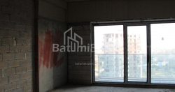 ბინა 2-ოთახი 63.2 კვ.მ - ლეხი და მარია კაჩინსკი, Batumi