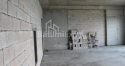 ბინა 75.75 კვ/მ - ლეხი და მარია კაჩინსკი, Batumi, საქართველო